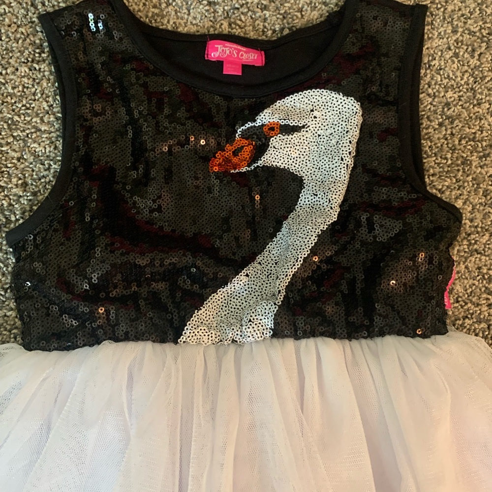 Girls dress